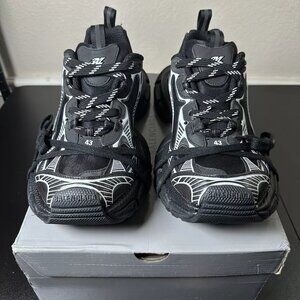 Balenciaga Track Runner